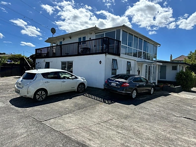 Rent reduced! First weeks rent free!
