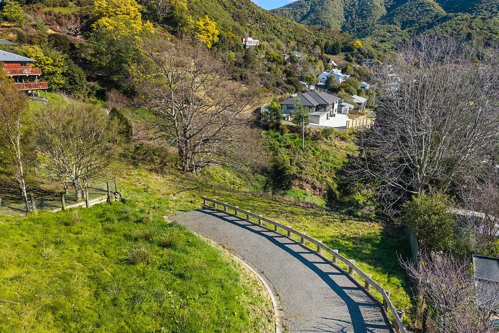 Picton Elevated Section with Peaceful Outlook