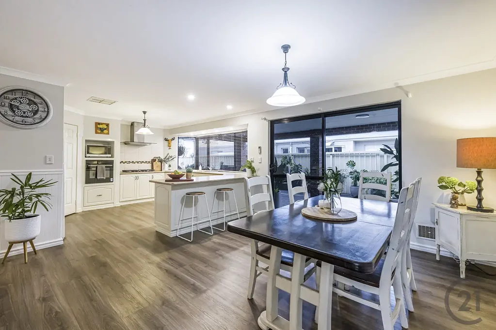 Pinjarra 4غرفة نوم Luxury Living with a Warm Country Heart