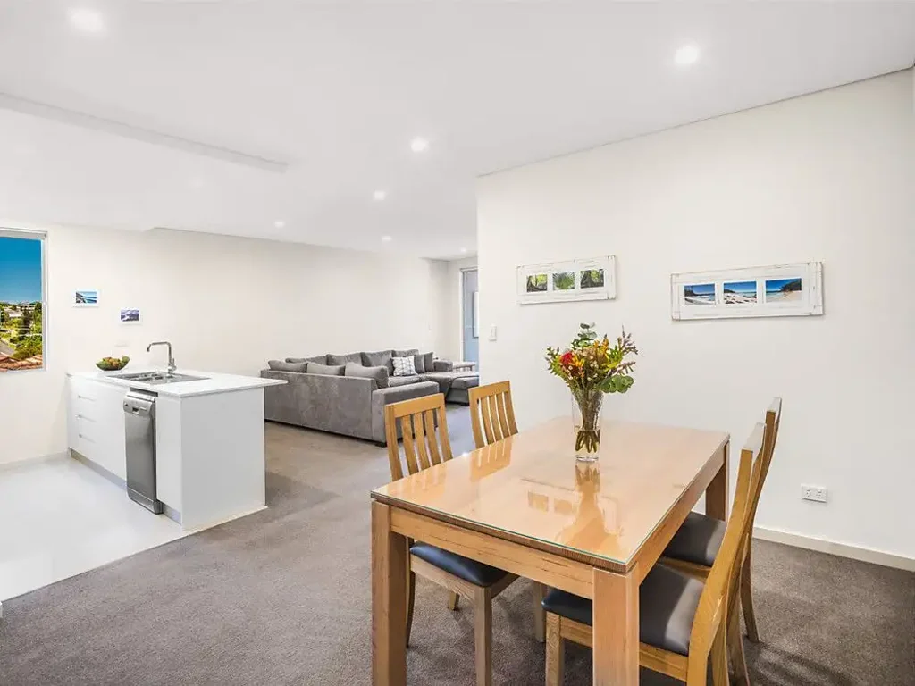Helensburgh 2 Slaapkamer Stylish, Light Filled Apartment in ideal location