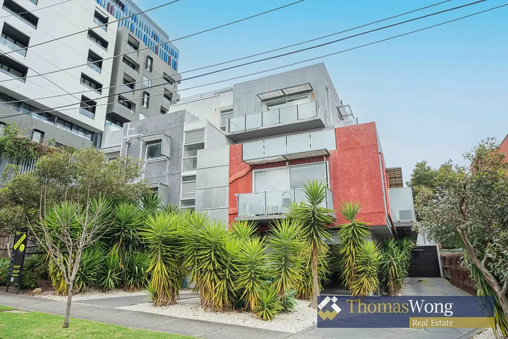STUDENT ONLY ACCOMODATION - One bedroom Apartment in Heart of Box Hill