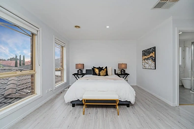 14 Wattlebird Street, Roxburgh Park, VIC 3064, 5 Bedrooms, 3 Bathrooms, House