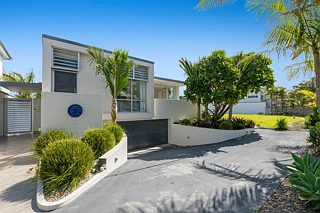 32 Rue D'amarres, Gulf Harbour, Rodney District