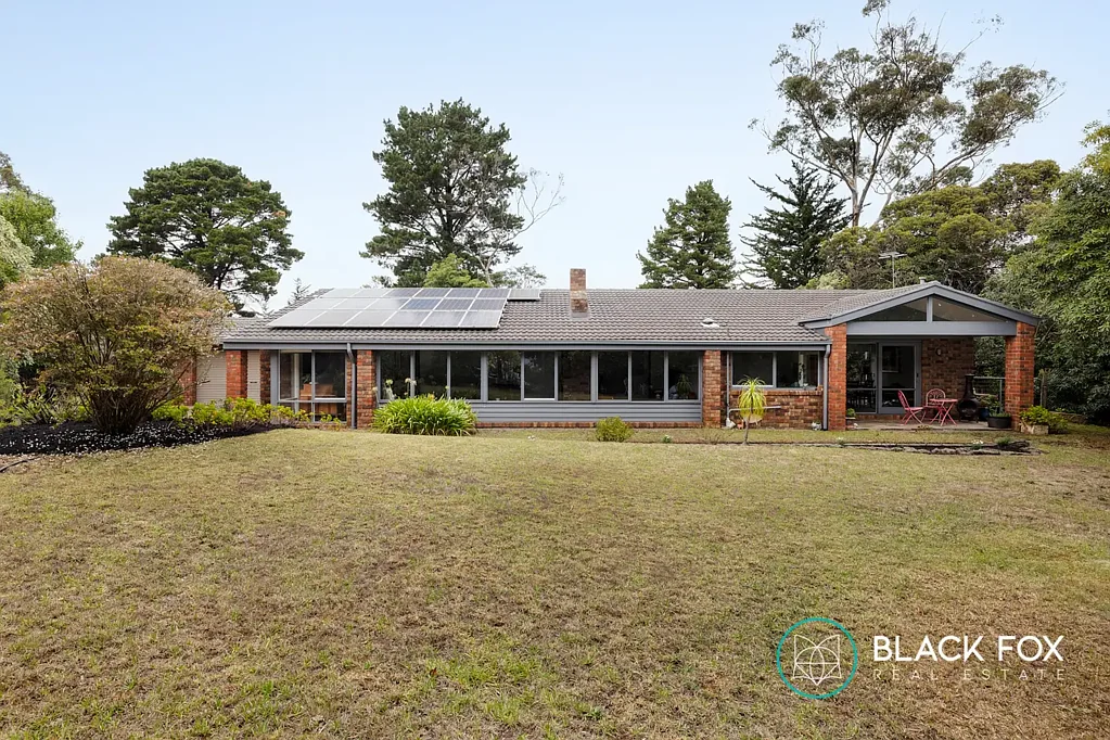 Mount Eliza 4બેડરૂમ Spacious Family Retreat with Birdlife and Established Gardens