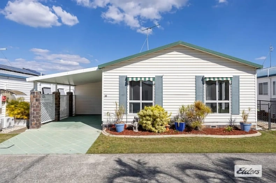 Ormeau 2房  Relaxed Resort Living in the Heart of Ormeau's Over 50's Community!