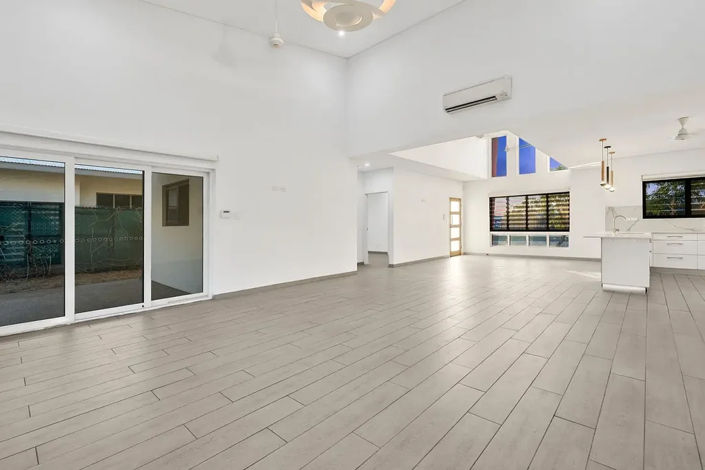 Muirhead 5침실 Where Modern Design Meets Family Lifestyle