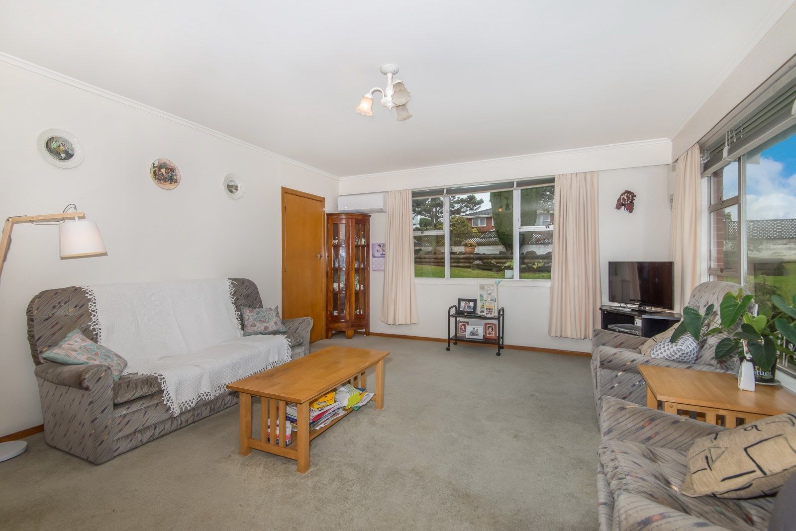 26a Bel Air Drive, Hillsborough, Auckland, 2 Kuwarto, 1 Banyo