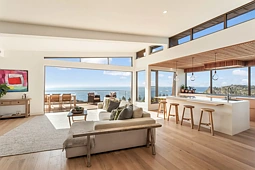 57 Hillside Road, Newport