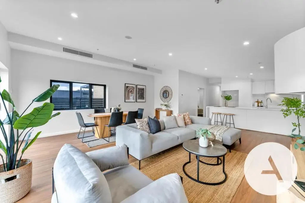 Turner 3ਬੈੱਡਰੂਮ LUXURY APARTMENT LIVING WITH HOUSE-LIKE PROPORTIONS IN BOUTIQUE COMPLEX