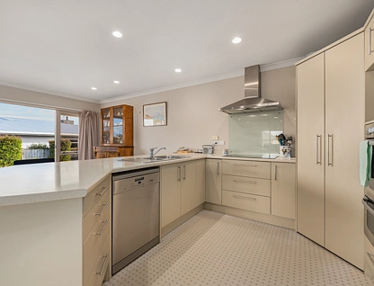 21 Pukawa Place, Feilding, Manawatu, 4 कमरे, 2 बाथरूम, House