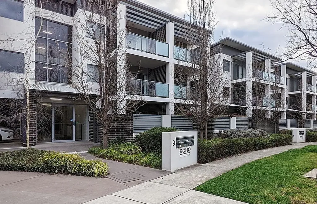 Light-Filled Two-Bedroom Apartment in the Heart of Turner