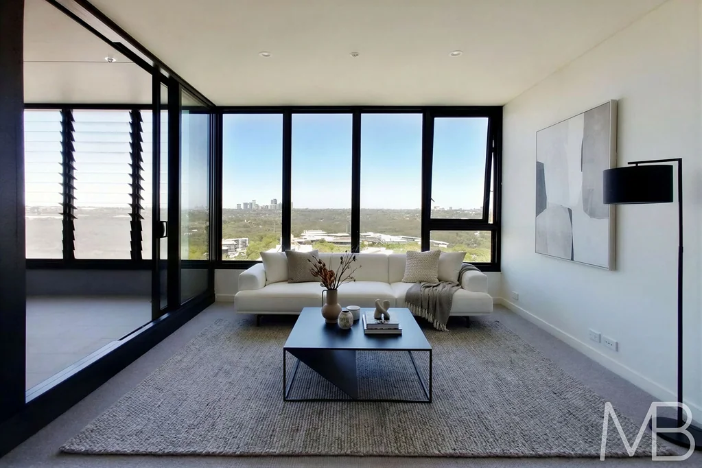 Modern Apartment With Study & Sydney Skyline Views