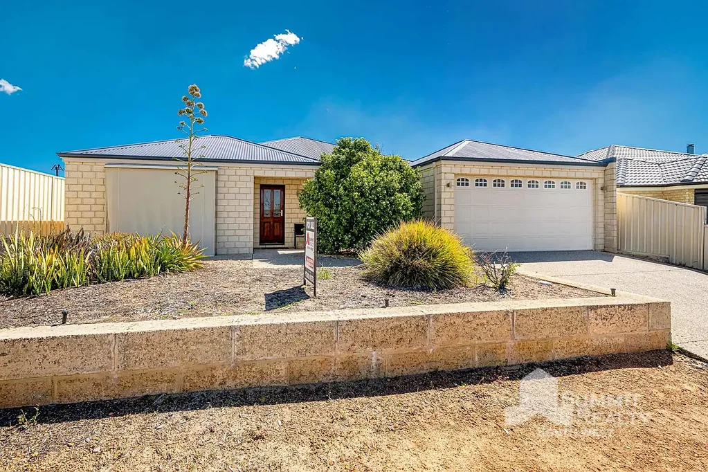 16 Romney Way, Eaton, WA 6232