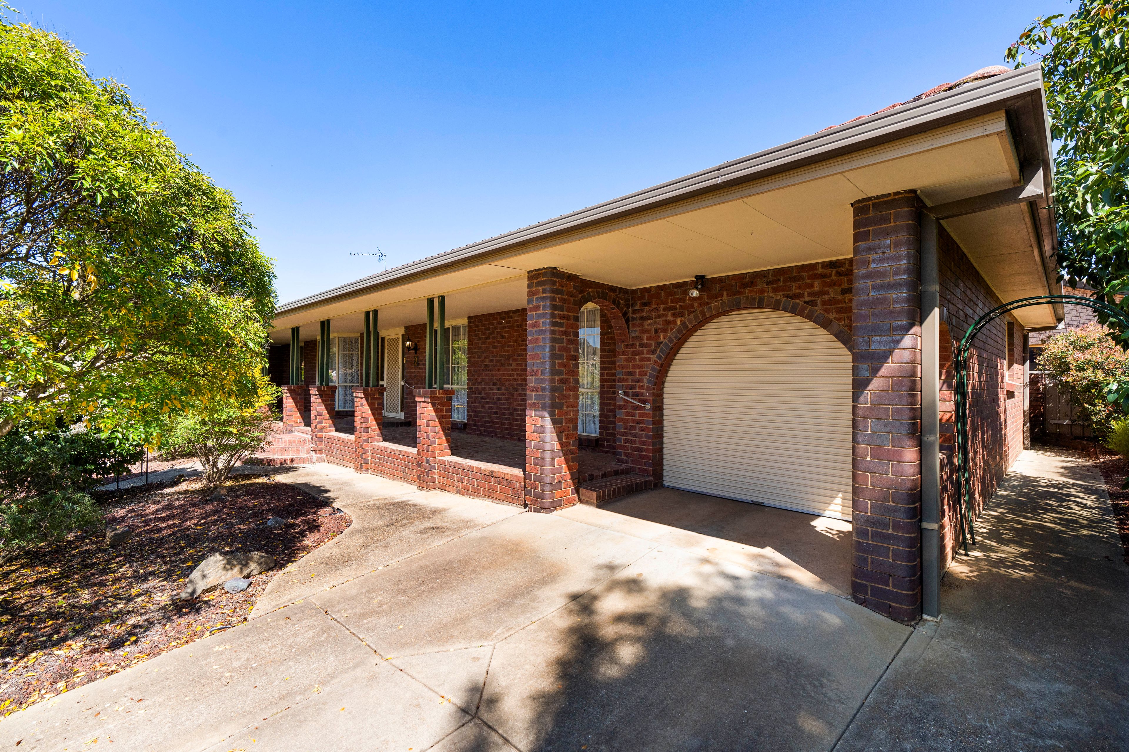 2 KURRAJONG AV, FOREST HILL NSW 2651, 0房, 0浴, House