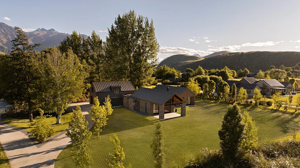 Dalefield/Wakatipu Basin 5房  Luxury Living in Central Park