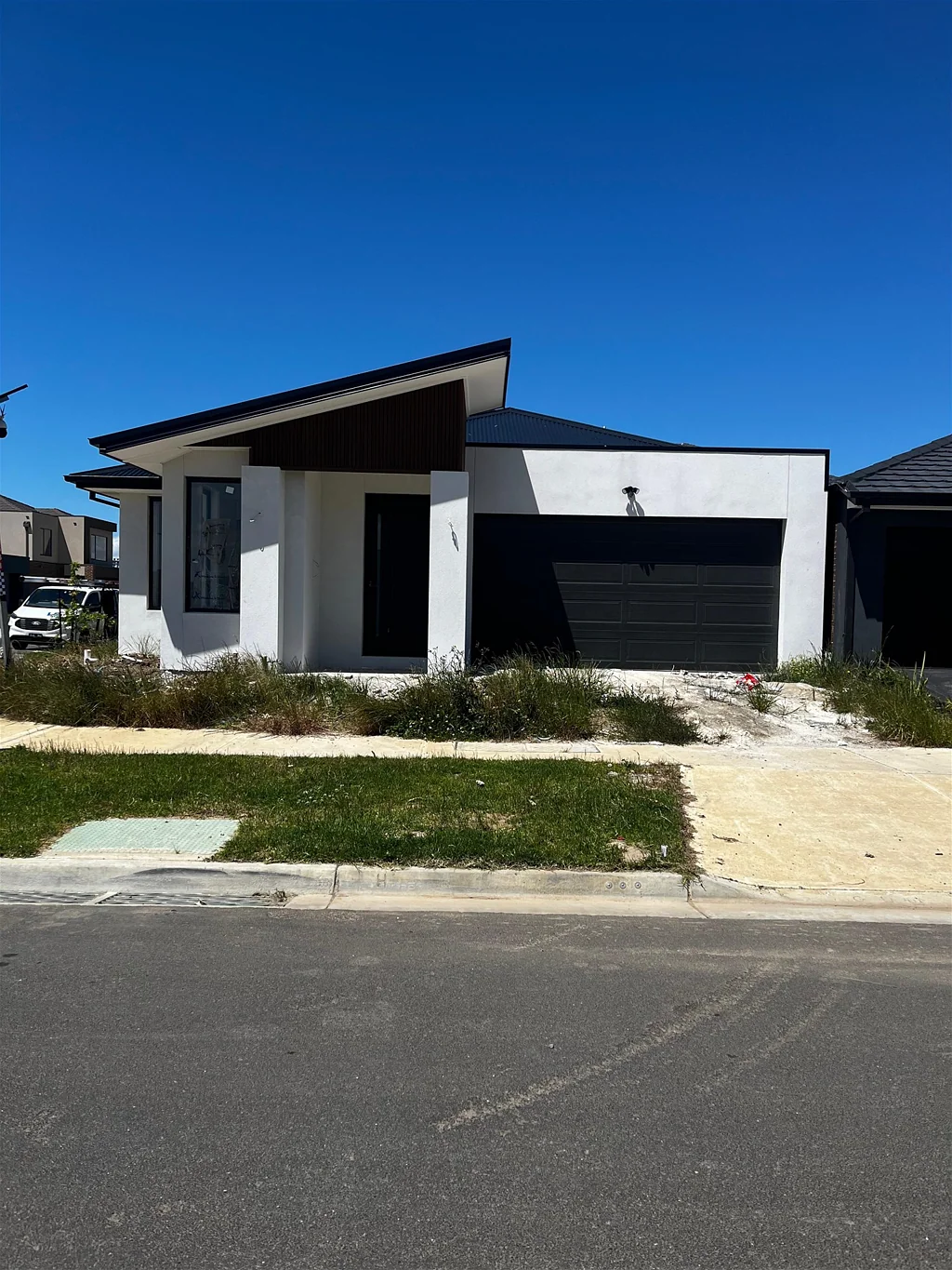 Berwick 4ห้องนอน Stunning Family Home for Sale in Berwick - Perfect Blend of Modern Comfort and Suburban Charm!