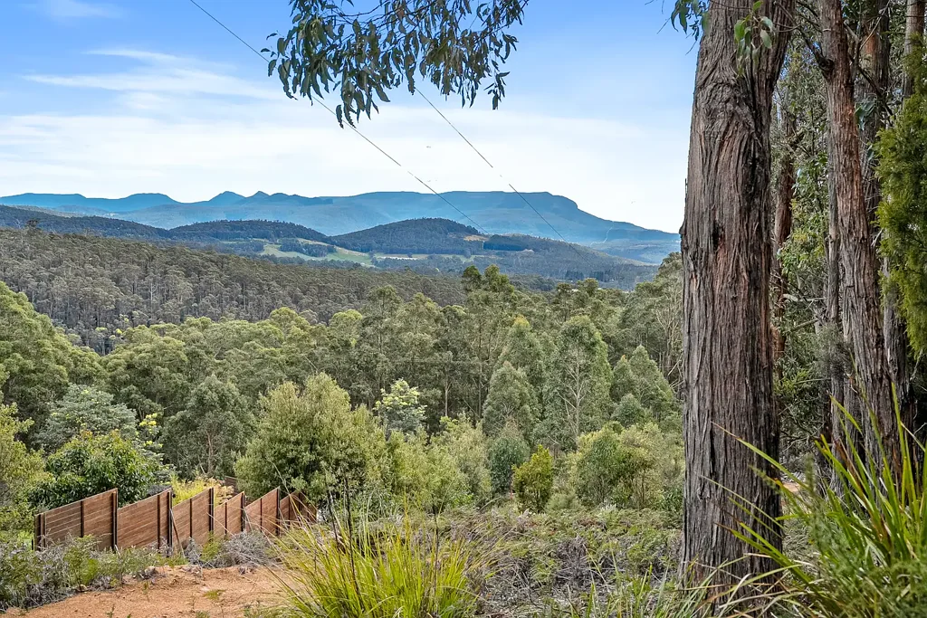Margate 14 ACRES OF PICTURESQUE LAND