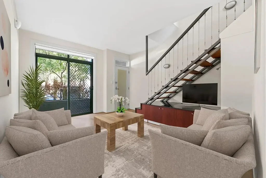 Stylish low maintenance townhouse in prime inner-city location