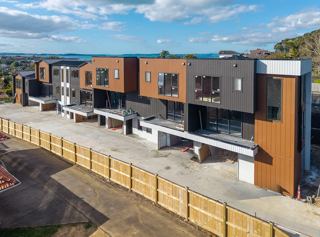 Howick 4 Bedroom Brand New - Macleans College Zone