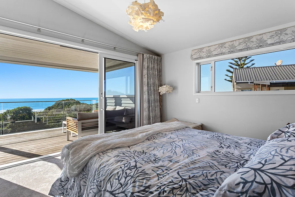 Coastlands 4房  Beachfront Living not at Ohope but at Coastlands