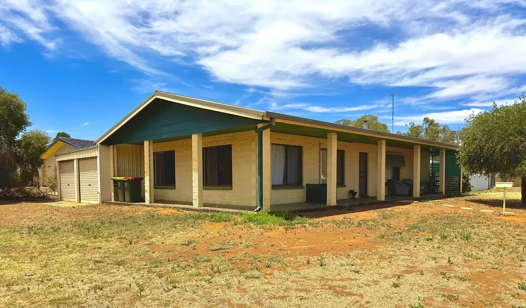 9 Gifford Place, Condobolin, NSW 2877