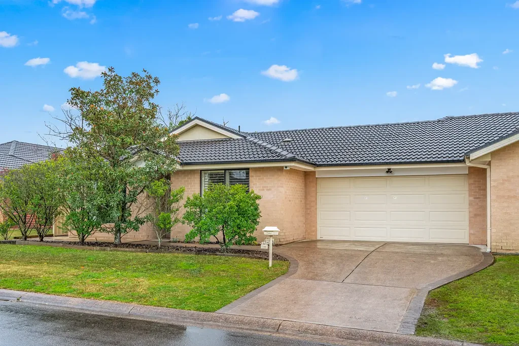 Metford 3房  Effortless Living in the Heart of Metford � Spacious Villa with Private Courtyar