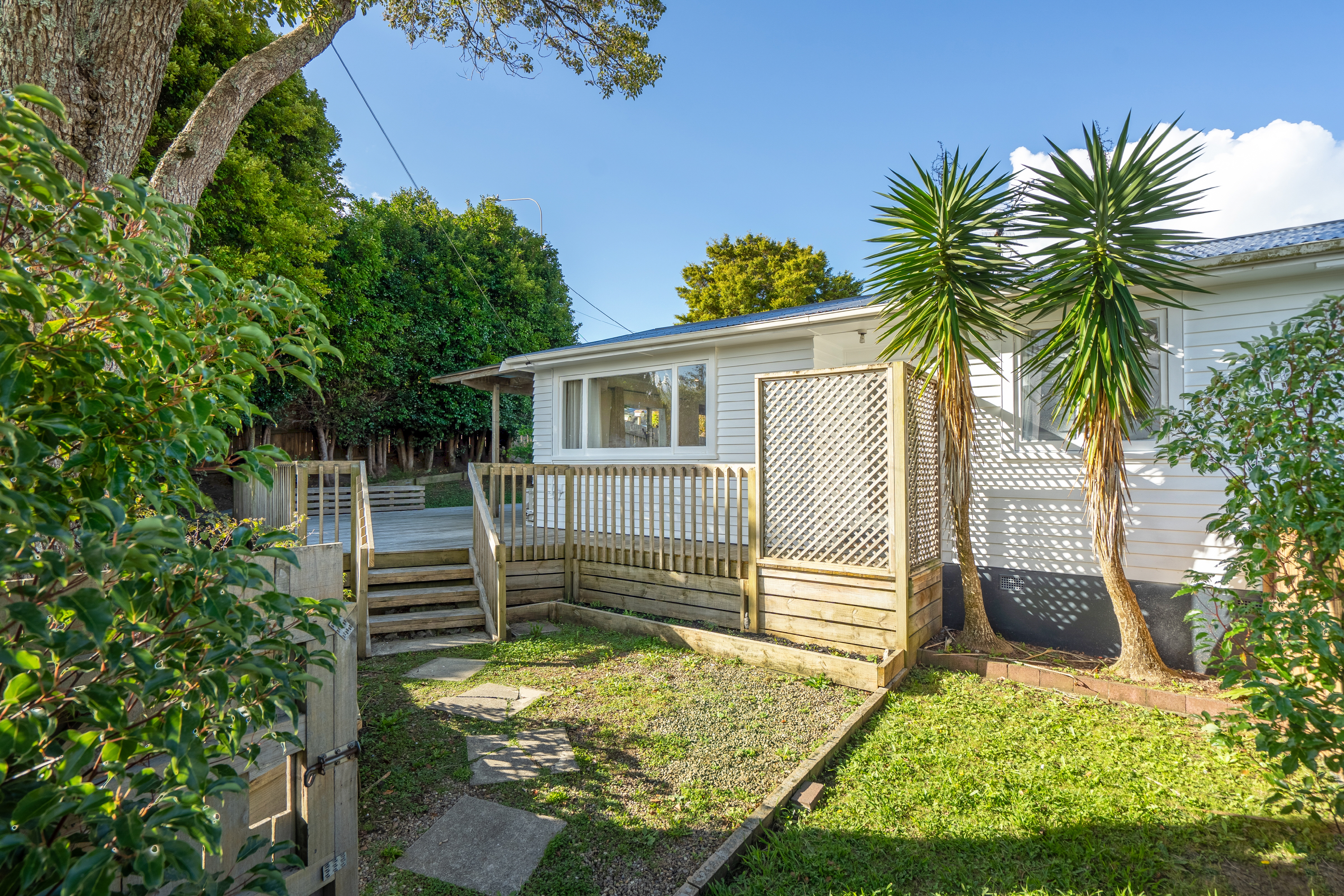 1/1a Becroft Drive, Forrest Hill, Auckland - North Shore, 3 Bedrooms, 1 Bathrooms, Townhouse