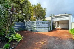 9 Minor Road, Orana