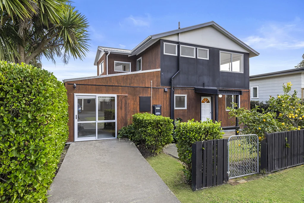 Raglan 4Habitaciones Raglan West living with views and versatility