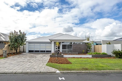 15 Barker Boulevard, Glen Iris, WA 6230, 4房, 2浴, House