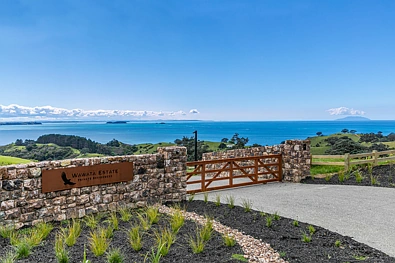 Waiheke Island Welcome to Wawata Estate