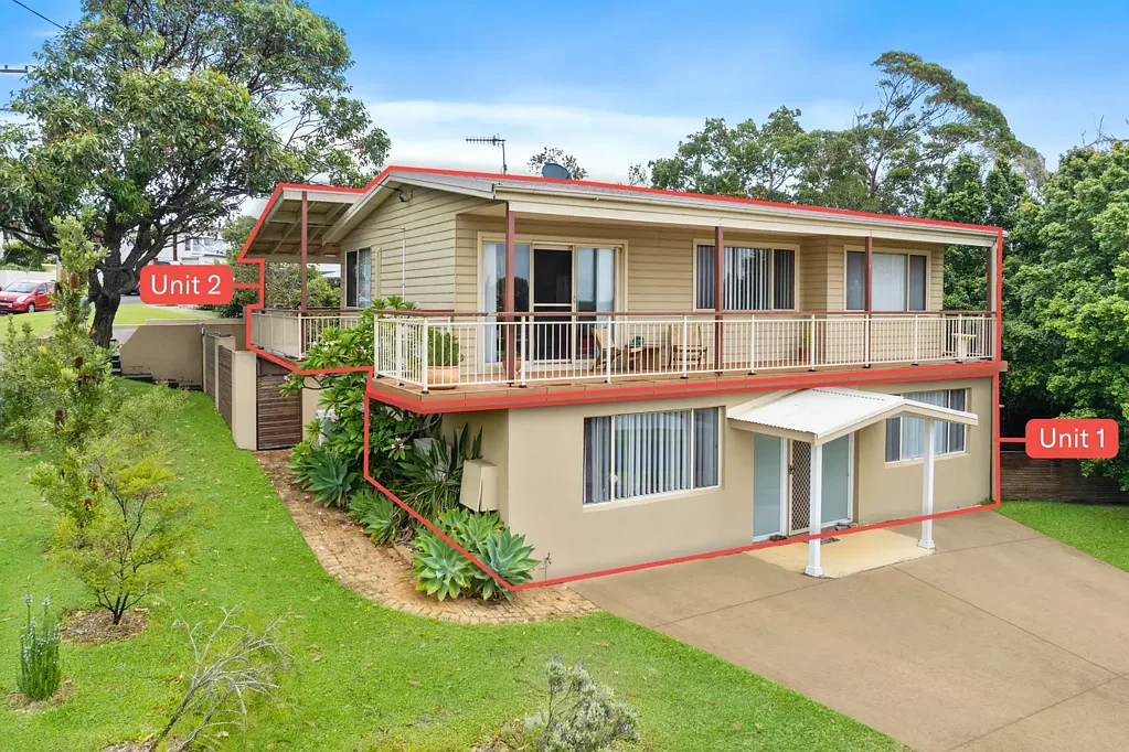 Forresters Beach 5ห้องนอน Dual Income Opportunity in Prime Coastal Pocket