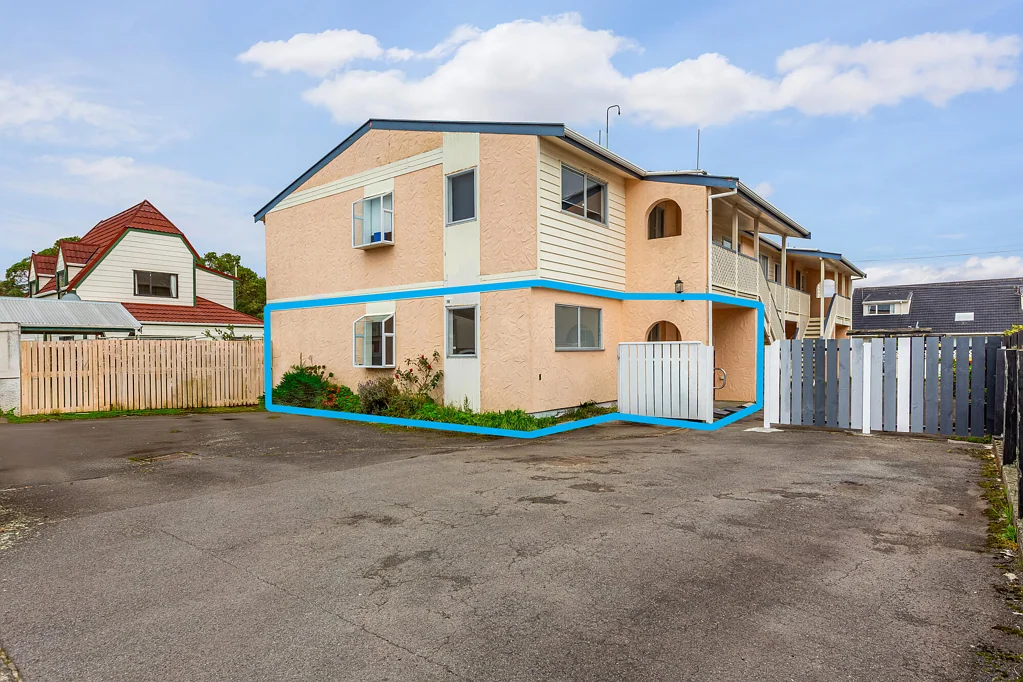 Alicetown 2 Bedroom Opportunity Knocks in Alicetown