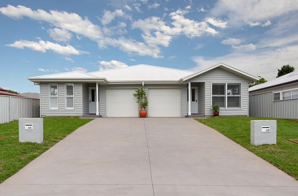 6A & 6B Brinawarr Street, Bomaderry, NSW 2541