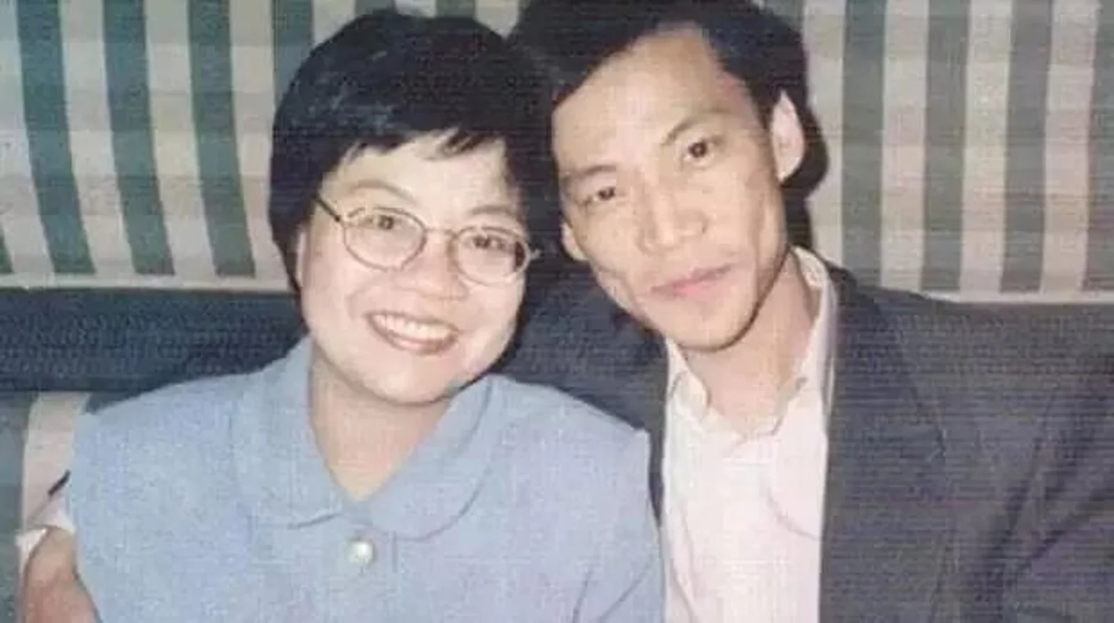 李国庆摔杯一怒为俞渝：她用阴谋诡计把我赶出了当当