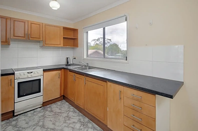 Address Withheld, Marsden, QLD 4132, 4 chambres, 1 salles de bain, House