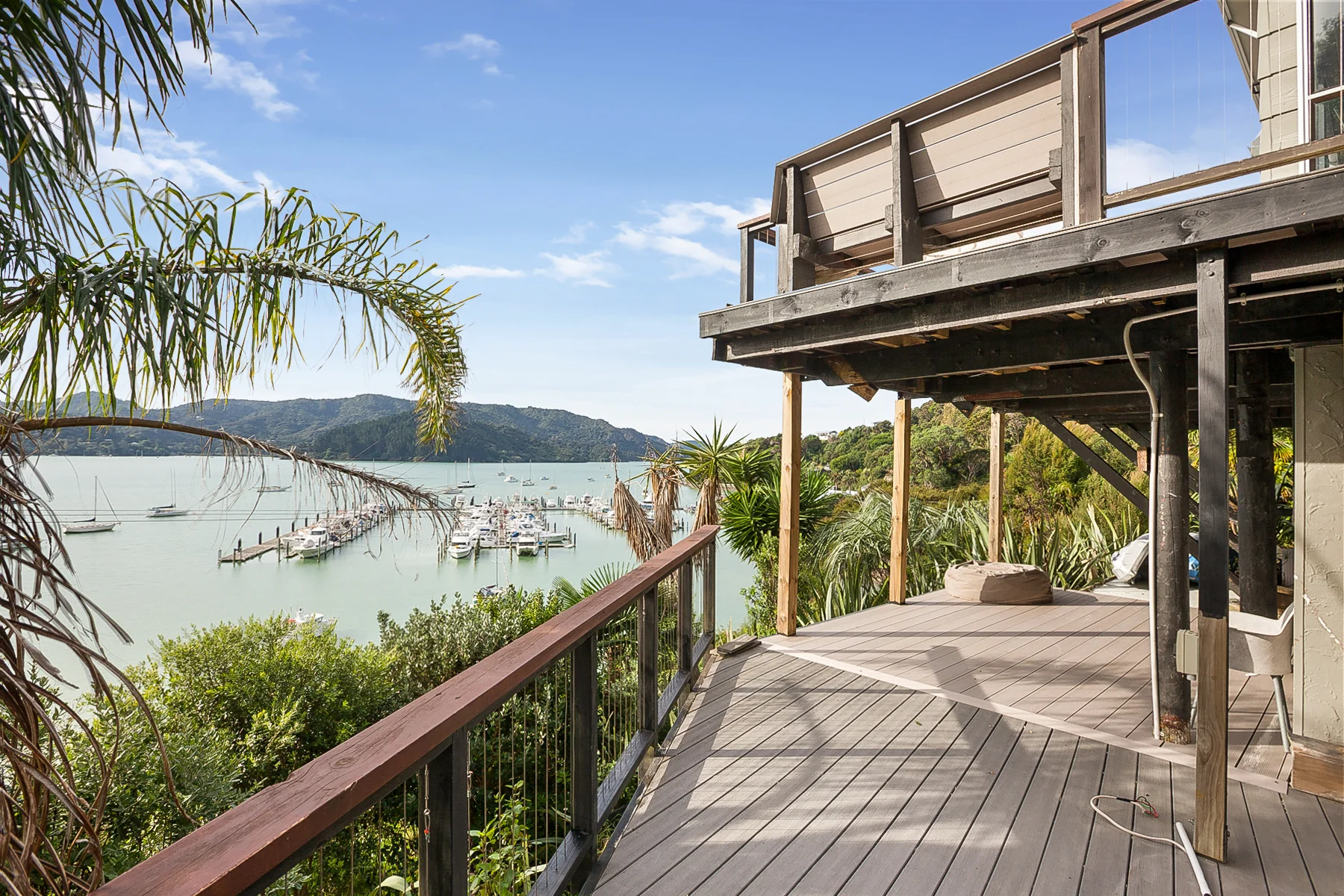 Whangaroa 3 Bedroom WHANGAROA HARBOUR WATERFRONT ICON -