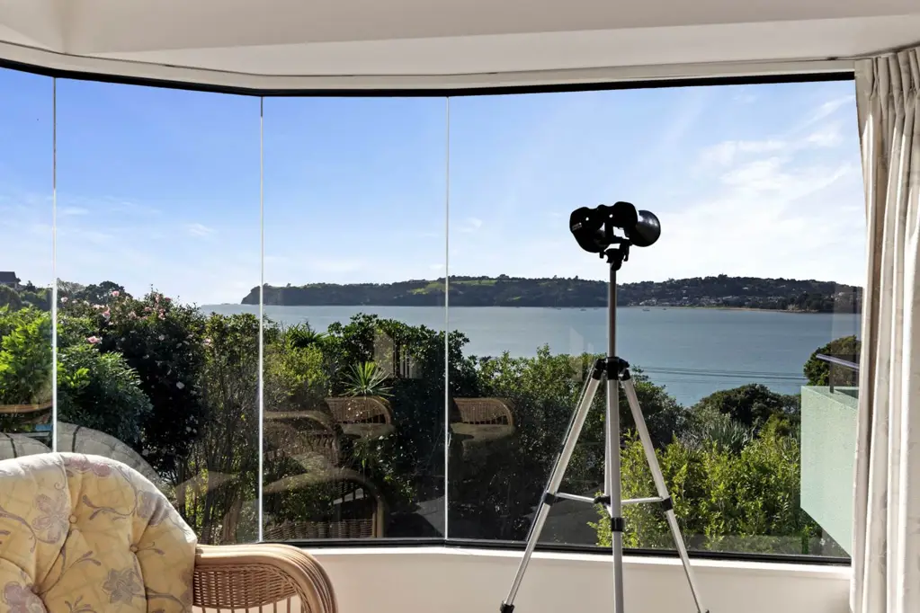 Stanmore Bay 4房  Coastal Living: Sea Views & Swann Reserve