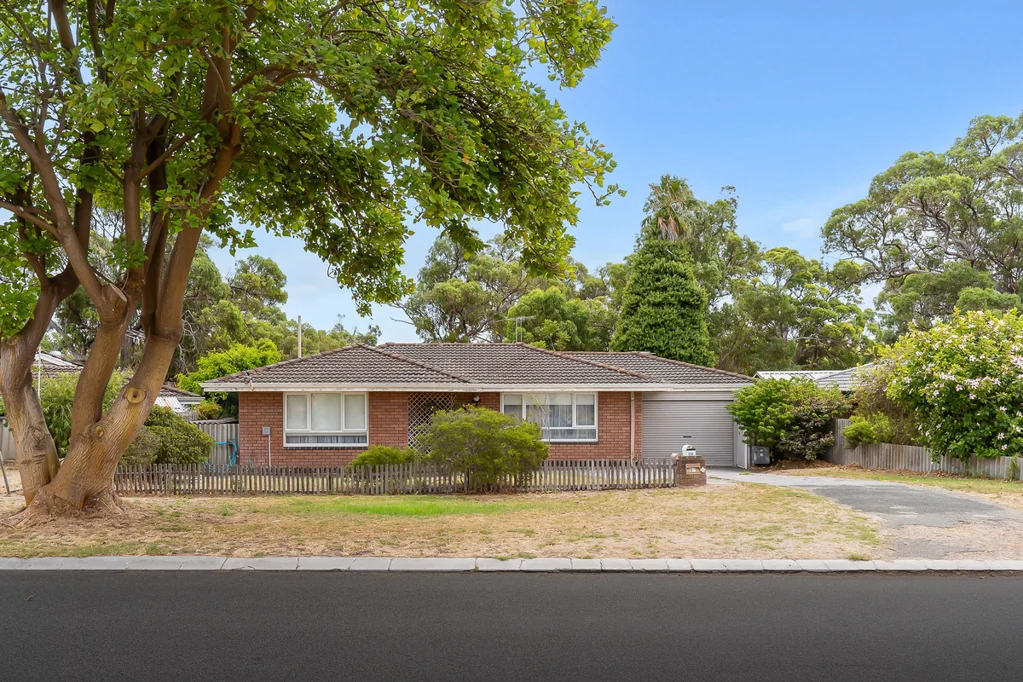 98 Calume Street, Hillman, WA 6168