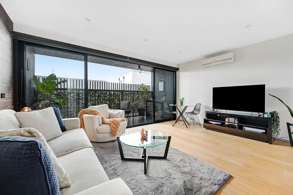 6/100 Albert Street, Preston, VIC 3072