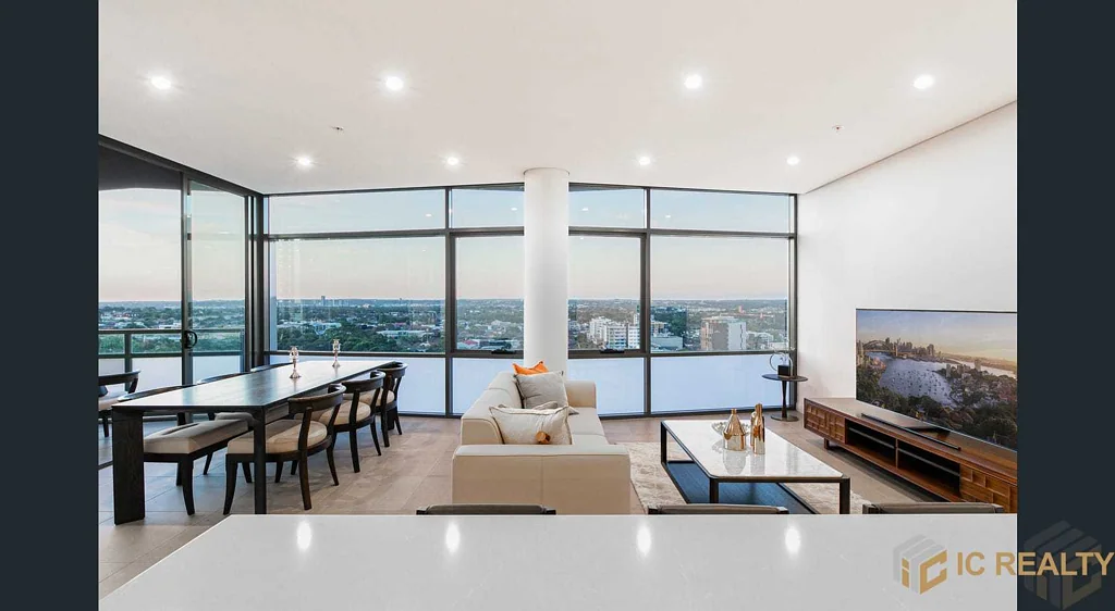 LightHouse Burwood  | Luxury 3 Bedroom APT  | Burwood Center location