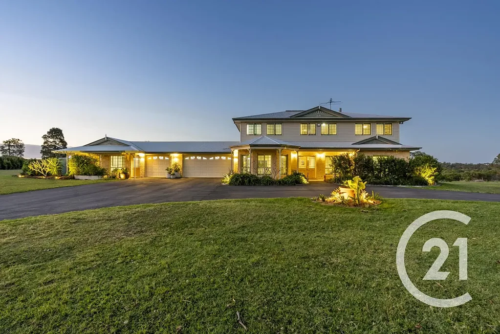 Kurwongbah 7房 40 英亩私密乡村生活 – 位于 Kurwongbah 的卓越家庭庄园 40 Acres of Private Country Living – An Exceptional Family Estate in Kurwongbah