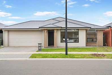 Angle Vale 4房  Modern Living in the Heart of Angle Vale