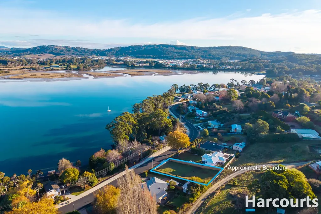 Ambleside Lifestyle Opportunity on the Mersey River- 821m² Block in Ambleside