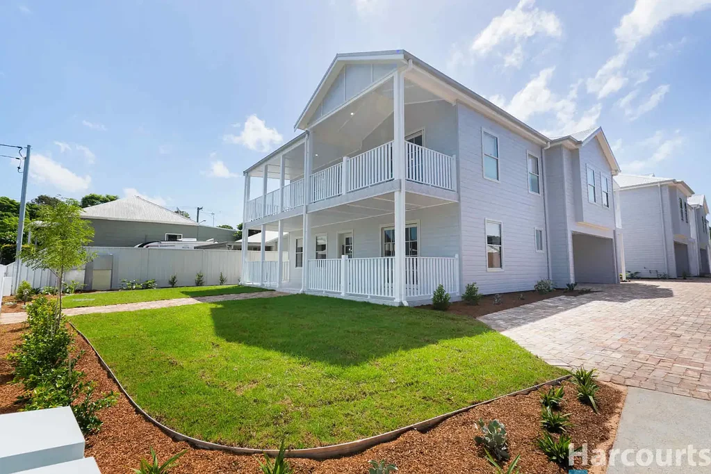 Horseshoe Bend 4房  Brand new freestanding 4-bedroom home in pretty, riverside setting