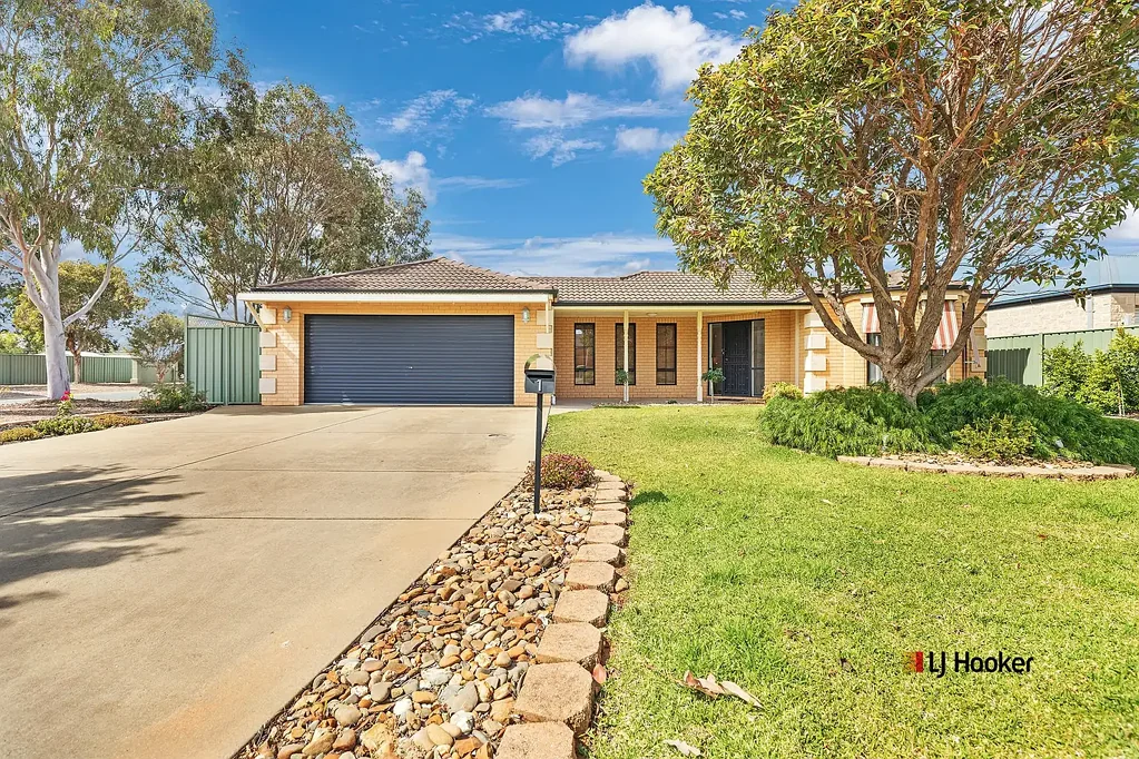 Echuca 4Habitaciones Discover Your Dream Home:  A Perfect Blend of Comfort, Style and Low-Cost Living