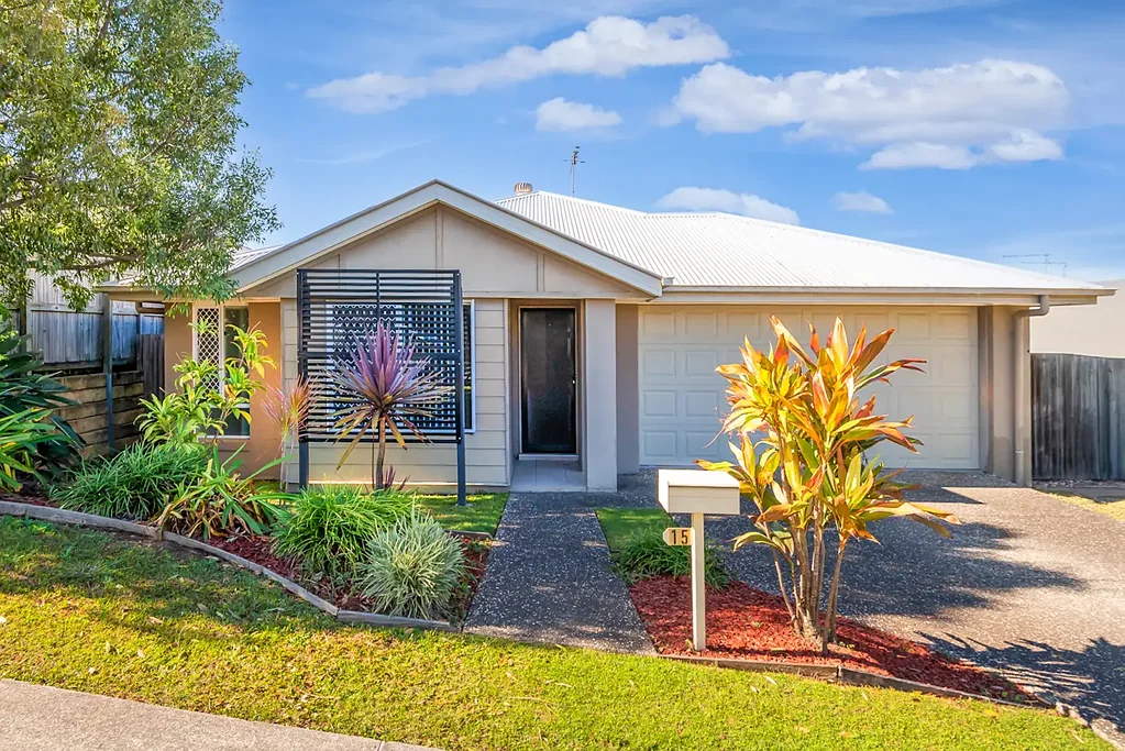 15 Morris Crescent, Bellbird Park, QLD 4300