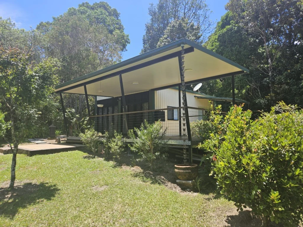 32 Mount Spec Road, Paluma, QLD 4816