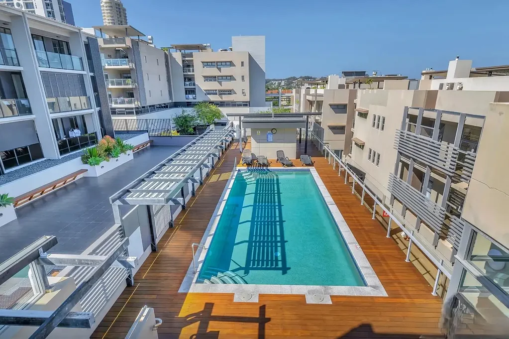3 BEDROOM UNIT IN MIAMI ONE!