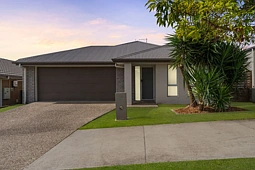 98 Fernbrooke Boulevard, Redbank Plains